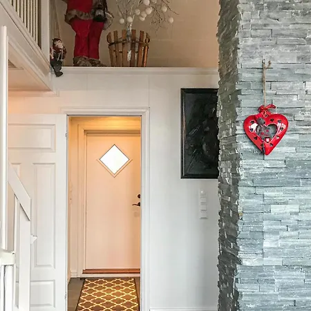 Feriehus Lovely In Stadlandet