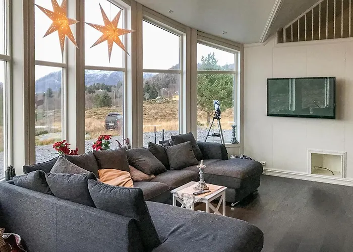 Lovely In Prázdninový dům Stadlandet